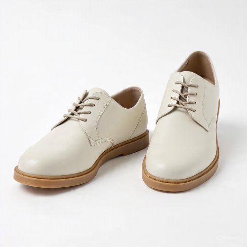 5 Stylish Ways to Wear Sneakers with Formals