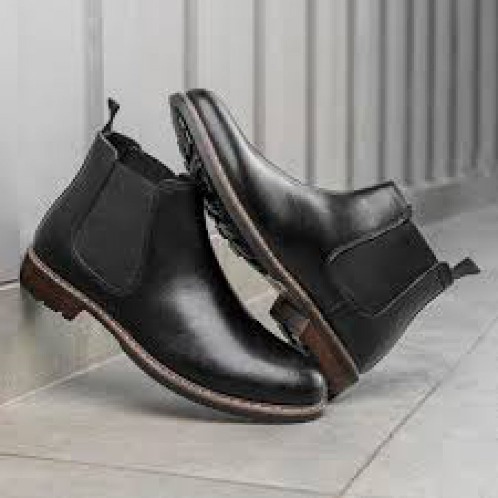 Leather Chelsea
